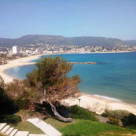 Apartmán Climatise, 4 Couchages, Centre-ville Du Lavandou, Proche Plage, Parking Inclus - Fr-1-251-580 *