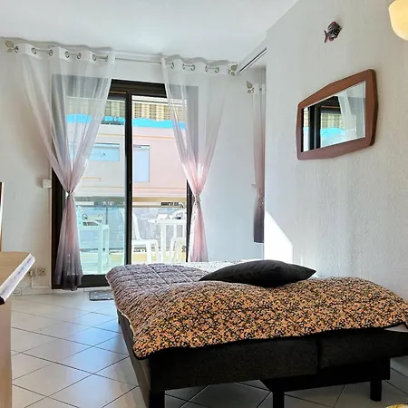 Apartmán Climatise, 4 Couchages, Centre-ville Du Lavandou, Proche Plage, Parking Inclus - Fr-1-251-580 Le Lavandou